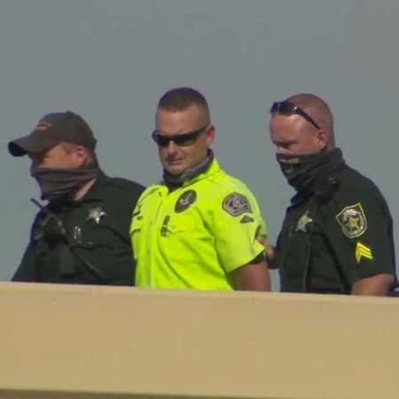 Police arresting Jeremy Dewitte.